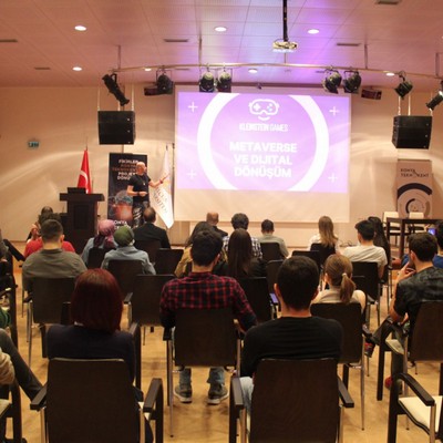 "METAVERSE ve DİJİTAL DÖNÜŞÜM" KONFERANSI KONYA TEKNOKENT'TE